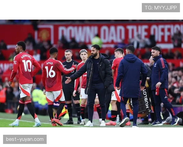 曼联姆伯莫迪亚洛回归 锋线选择增多但防守存隐忧